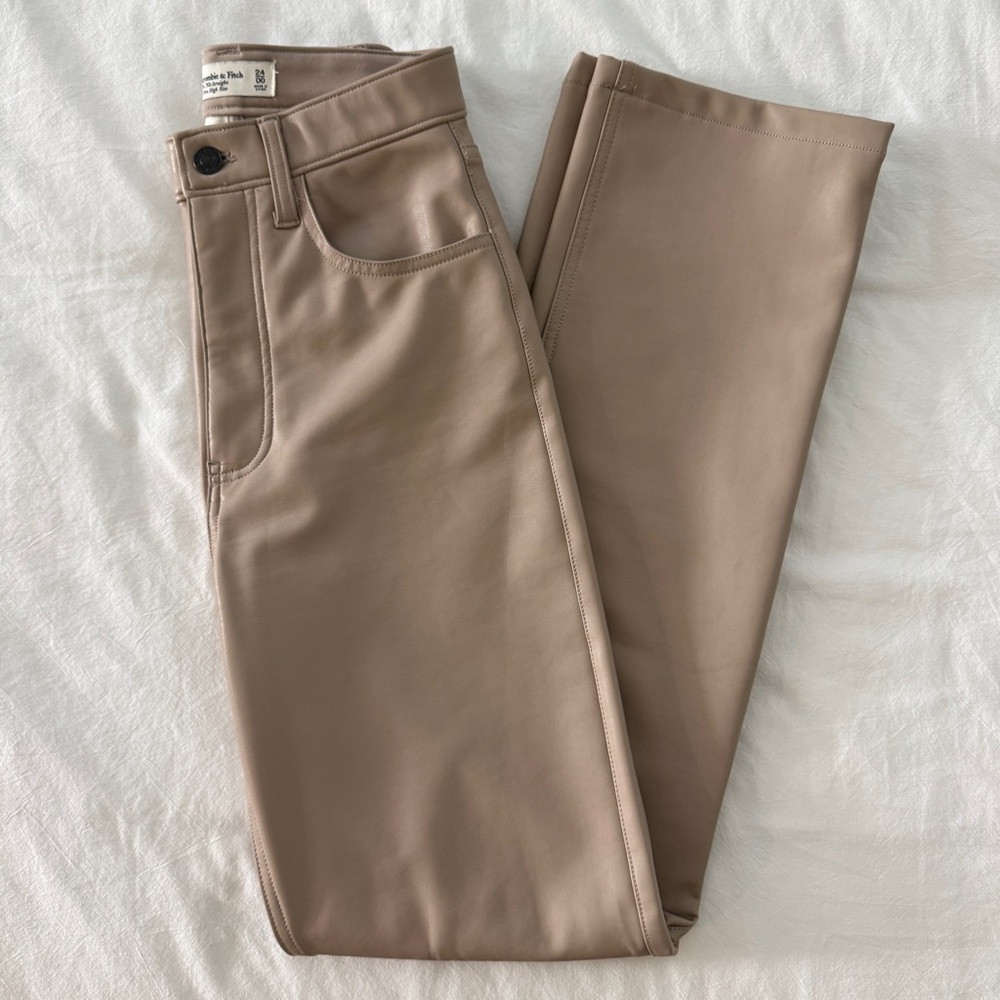 Abercrombie 90’s Straight Leather Pants 00R - Picture 4 of 7